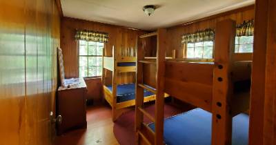 Lodge building bedroom 3 with twin bunk beds