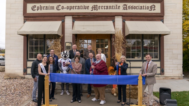 Ribbon Cutting at the Ephraim Co-op